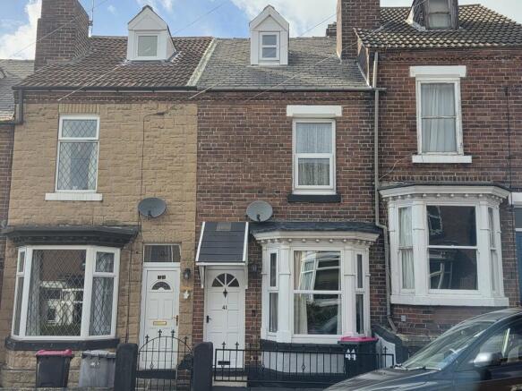 4 bed Terraced for sale Image 4