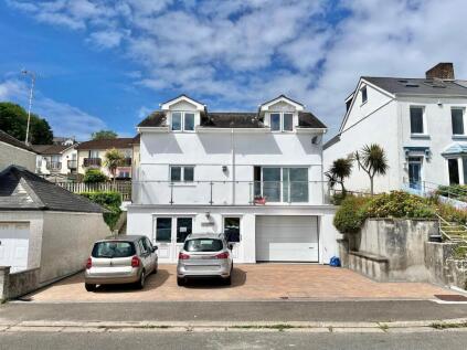 Old Ferry Road, Saltash, PL12