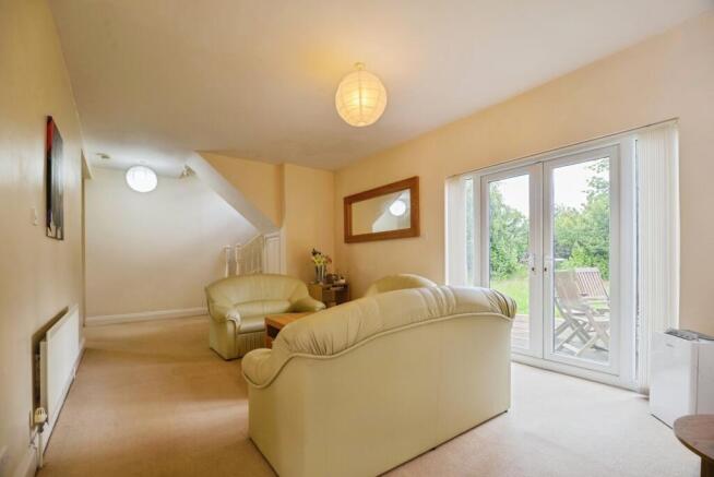 4 bed Detached for sale Image 2