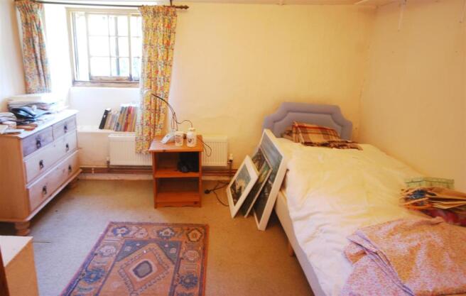 bed 3.JPG