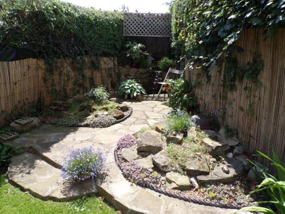 Photo 12