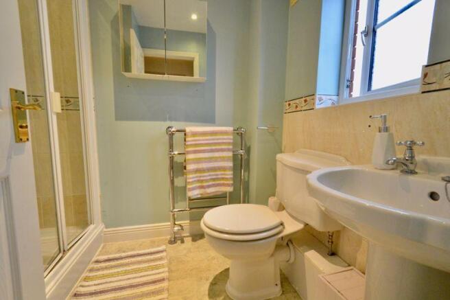 Ensuite