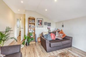 5, Pretoria Road, London SW16 6RR