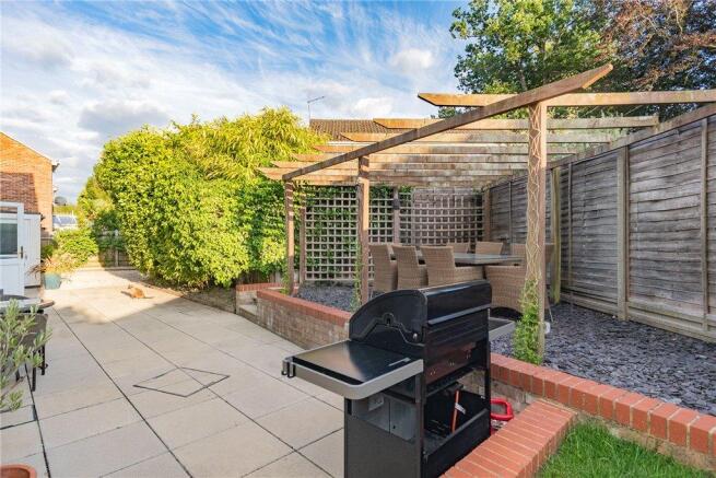 Patio Alt