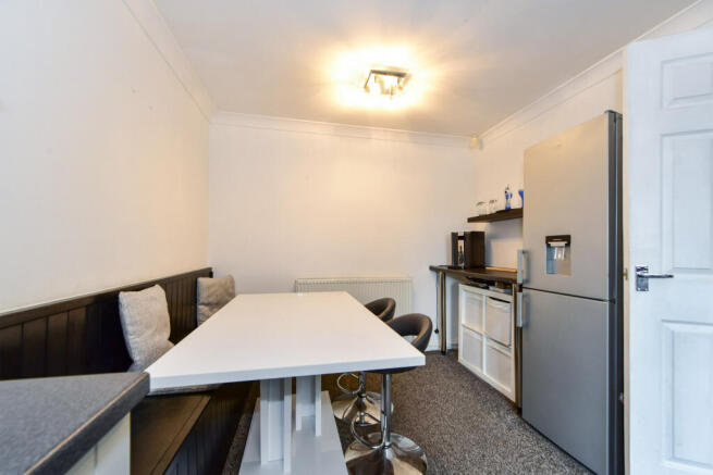 3 bed Terraced for sale Image 7