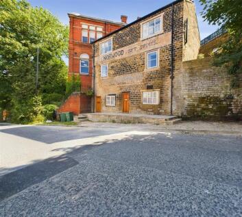 Canal Road, Leeds