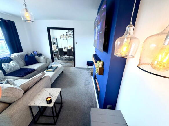 2 bed Terraced for sale Image 7