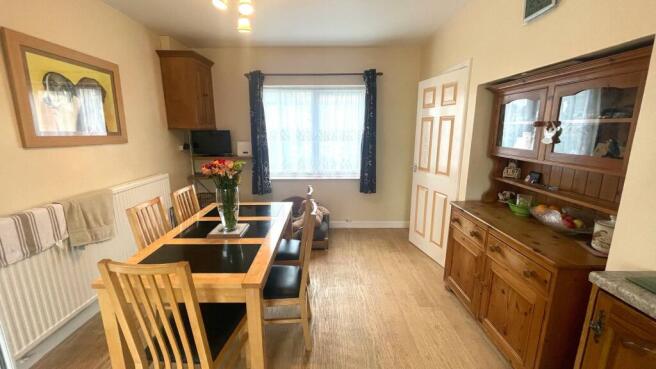 Dining Room.jpg