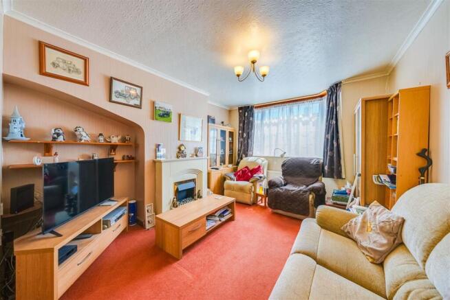 Through Lounge