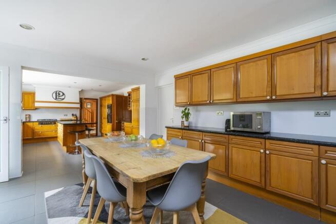 Breakfast room