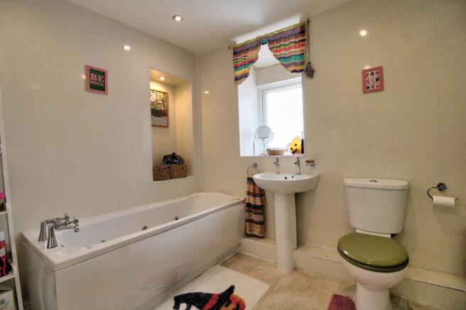 IMG_3419_20_21_Interior 4