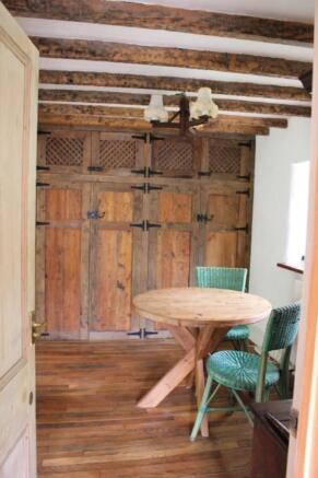 Photo 6