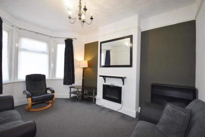 SITTING ROOM.JPG