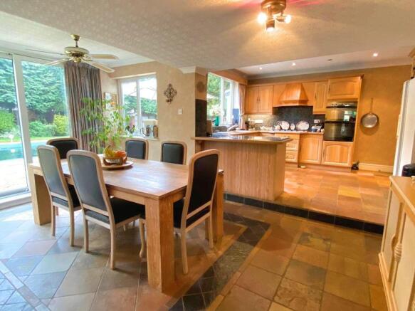 Dining Kitchen 