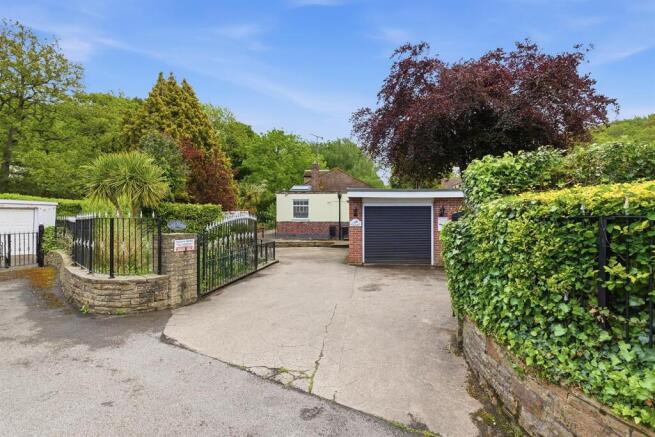 5 Bocking Close, Sheffield 03.jpg