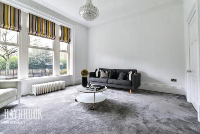 3 bed Semi-Detached for sale Image 11