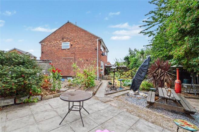 2 bed Semi-Detached for sale Image 7
