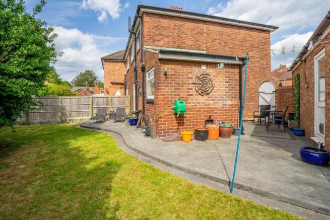 2 bed Semi-Detached for sale Image 4
