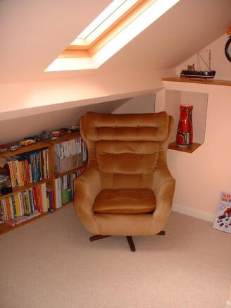 Photo 10