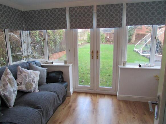 GARDEN ROOM