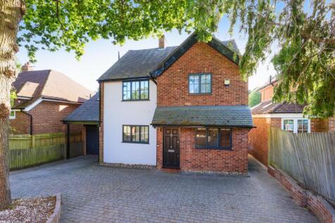 Chaucer Avenue, Weybridge, Surrey, KT13