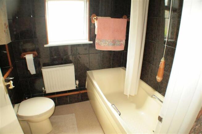 BATHROOM: