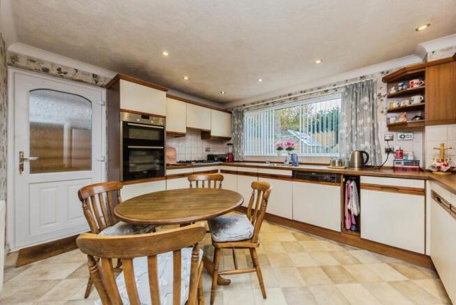 Egerton, High Legh, Knutsford, Cheshire, WA16 photo 4