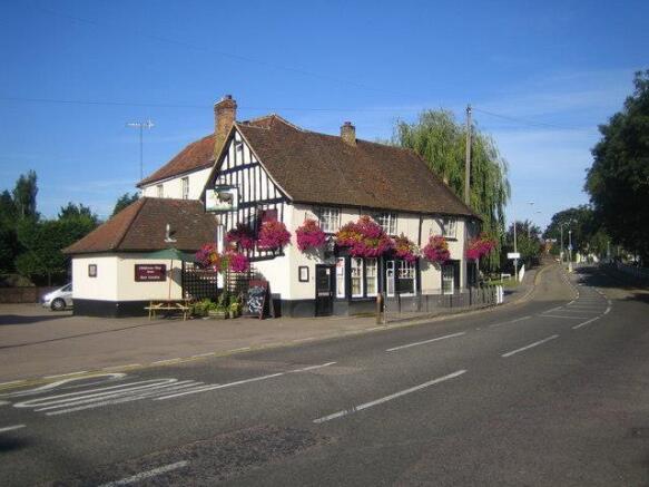 London_Colney,_The_Bull_-_geograph.org.uk_-_518485
