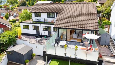 Basnetts Wood, Endon, ST9 9DQ