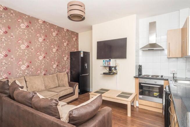 Lounge/Kitchen