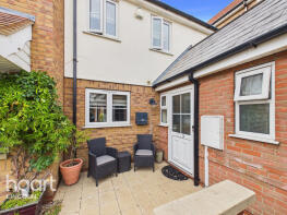 28, Park Lane, Burton Waters, Lincoln LN1 2WP