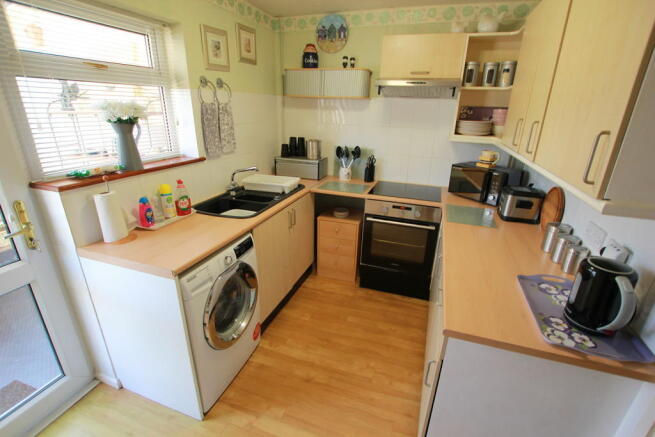 Photo 6