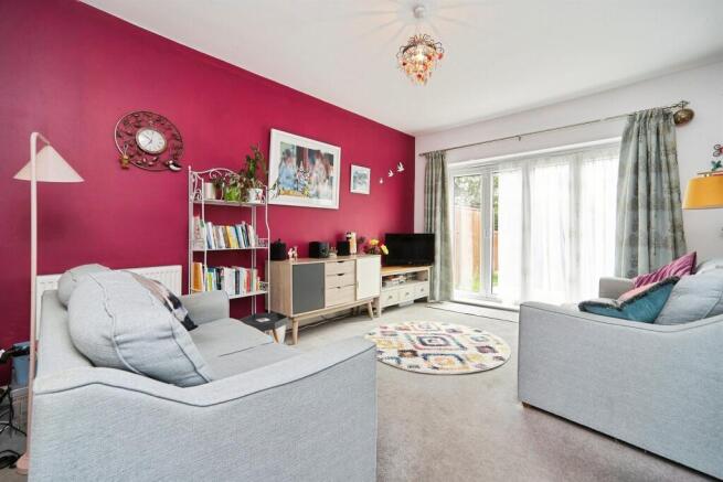3 bed Terraced for sale Image 8