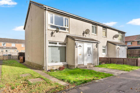 Spottiswoode Gardens, Mid Calder, West Lothian