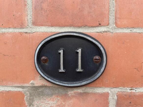 Number plaque