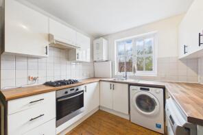 4, Ye Meads House, Ye Meads, Maidenhead SL6 0DH