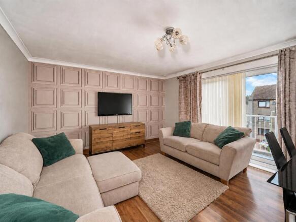 2L Denhead Crescent Dundee-4.jpg