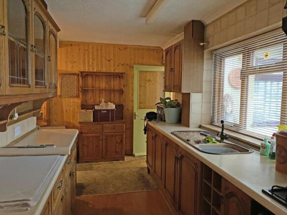 Kitchen 2