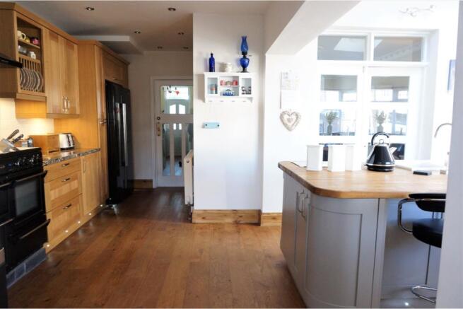 Kitchen / Breakfast