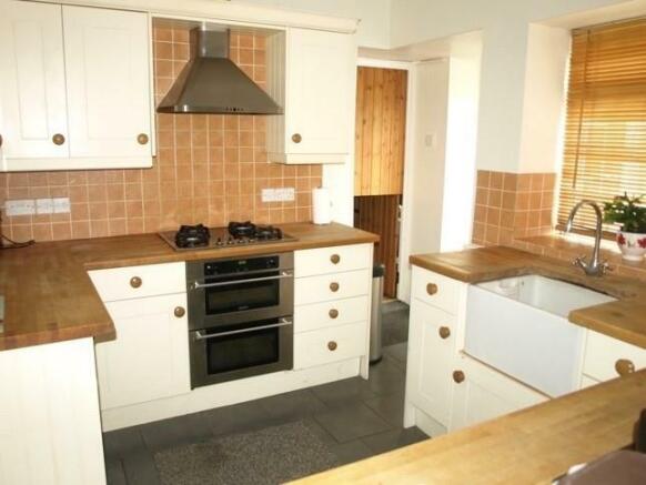 Kitchen 2