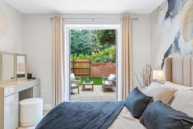 3 McLaren Court, 1 Cobham Road, KT22 9AU-16.jpg