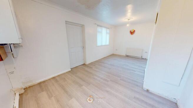 3 bed Semi-Detached for sale Image 7