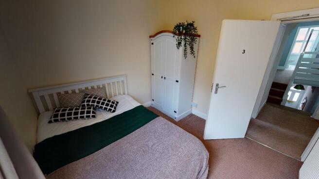 5 bed Terraced for sale Image 4
