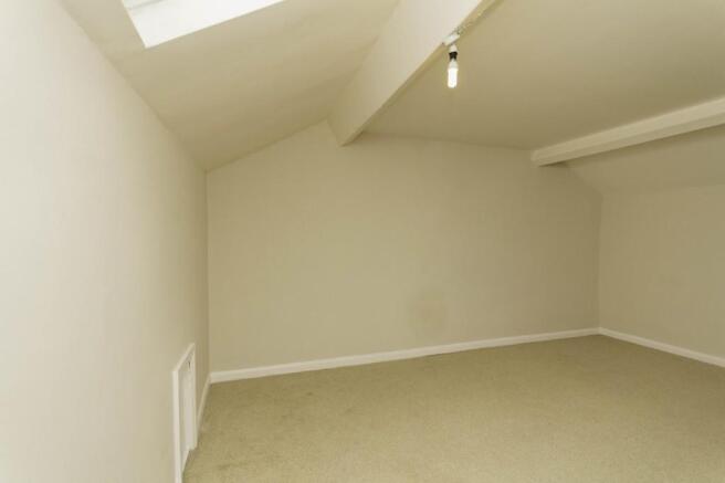 LOFT ROOM