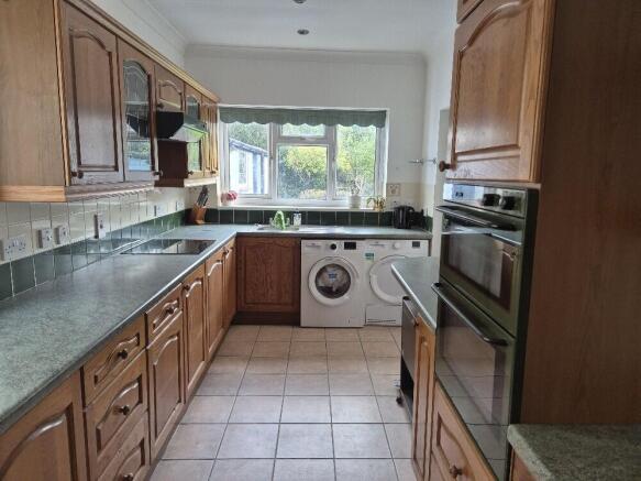 New Road, Llandovery, Carmarthenshire photo 3