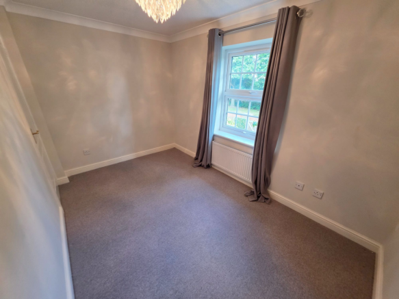 2 bed Terraced for sale Image 10