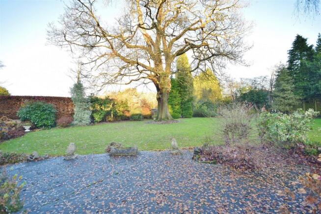 GARDEN
