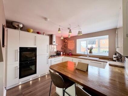Homestead Garth, Hatfield, DN7