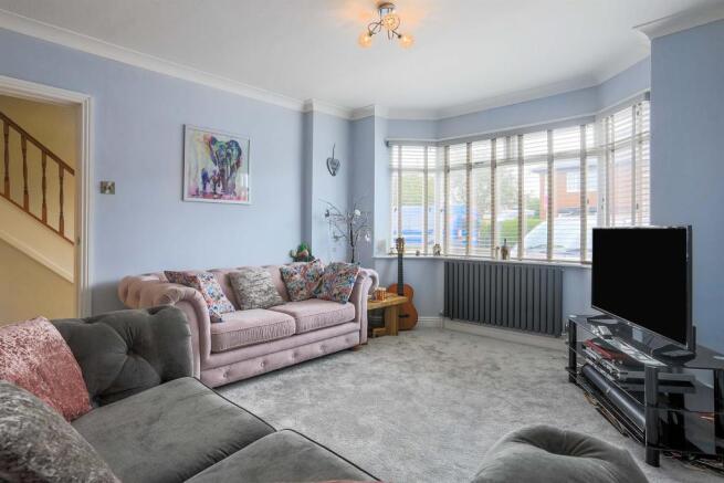 3 bed Semi-Detached for sale Image 4