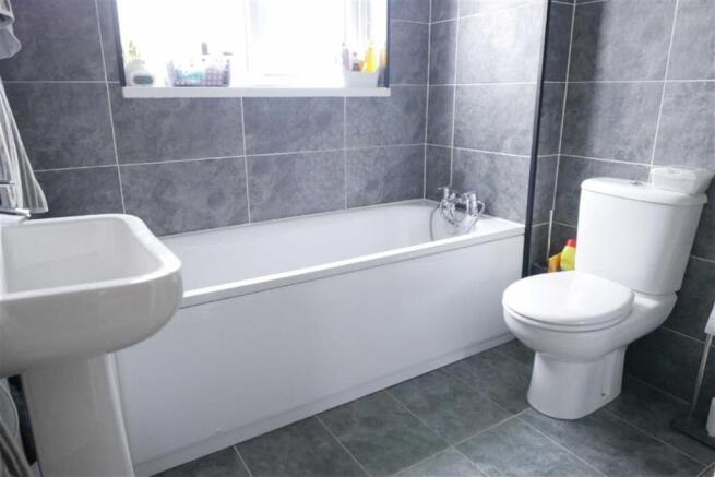 BATH/SHOWER ROOM
